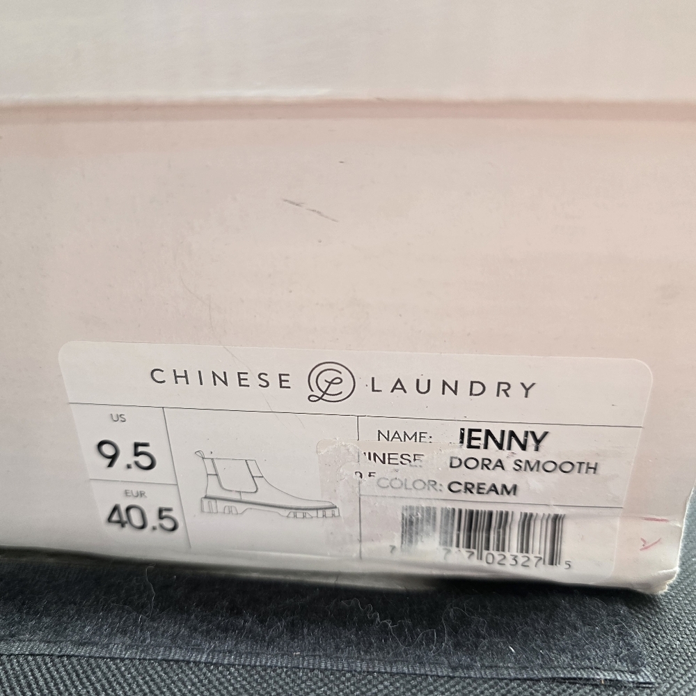 Chinese Laundry Jenny Platform Chelsea Boot Cream 9.5 NIB - Picture 7 of 8